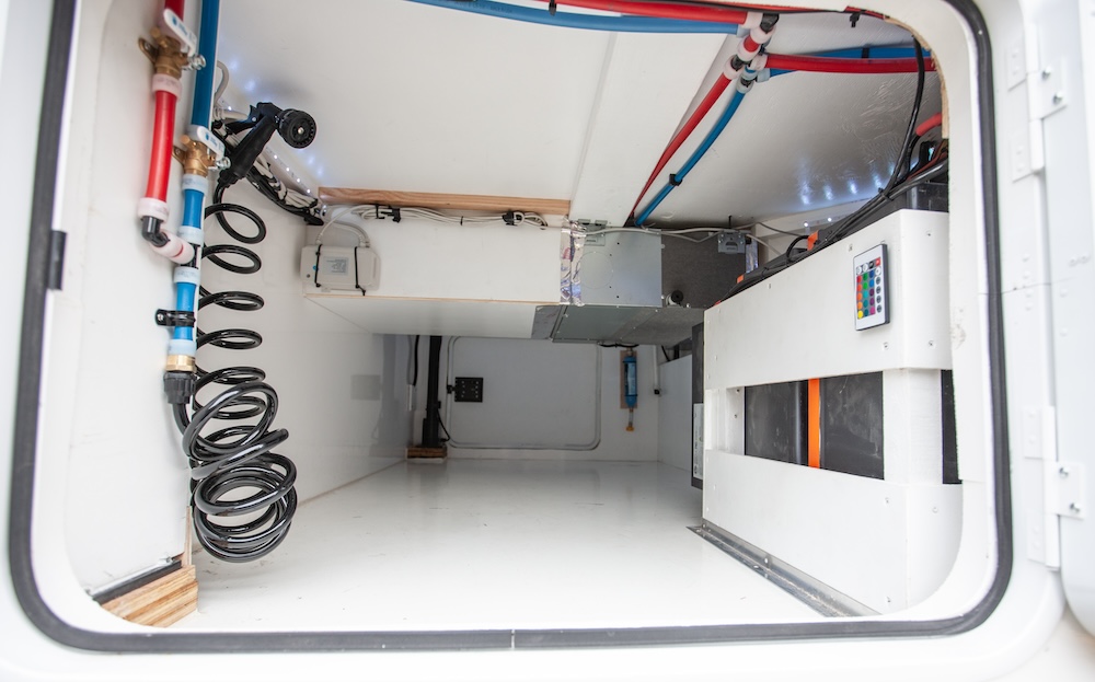 Stewart & Stevenson M1078 Expedition Build