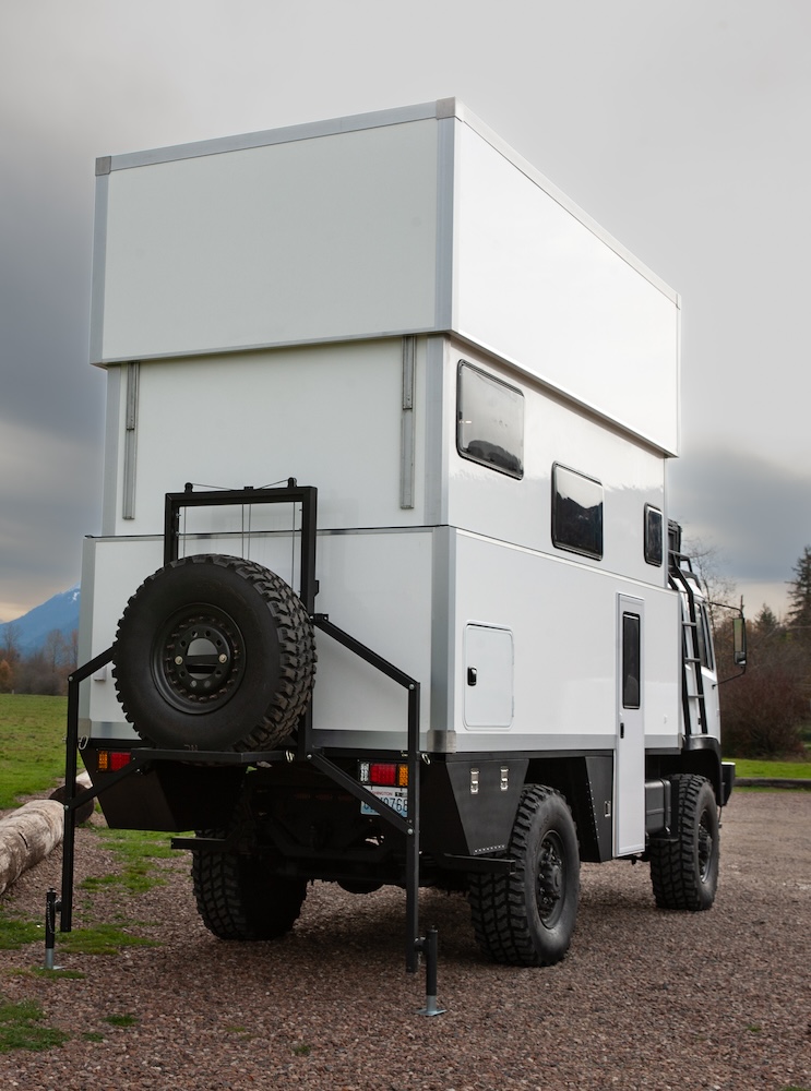 Stewart & Stevenson M1078 Expedition Build - 4