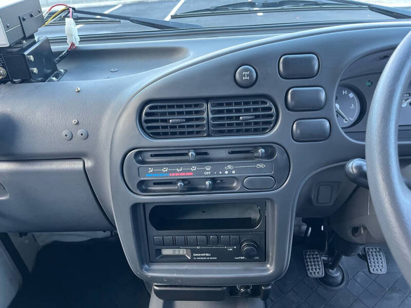 1998 Daihatsu Hijet Deck Van