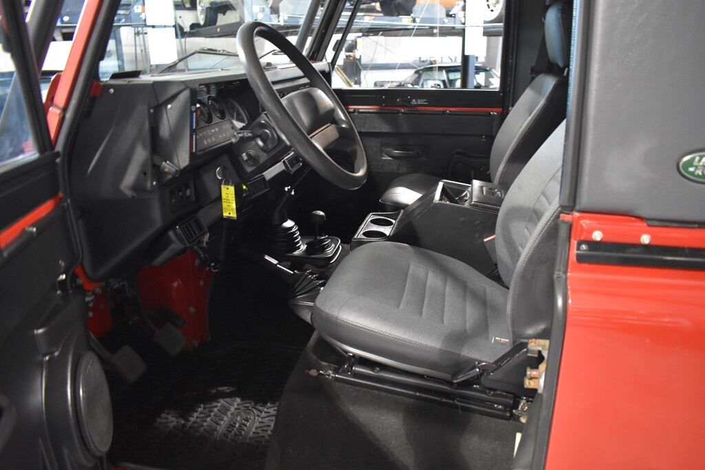 1994 Land Rover Defender 90 NAS