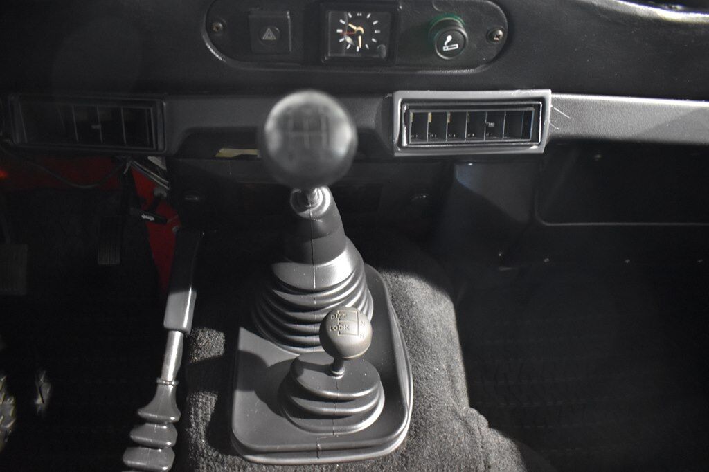 1994 Land Rover Defender 90 NAS