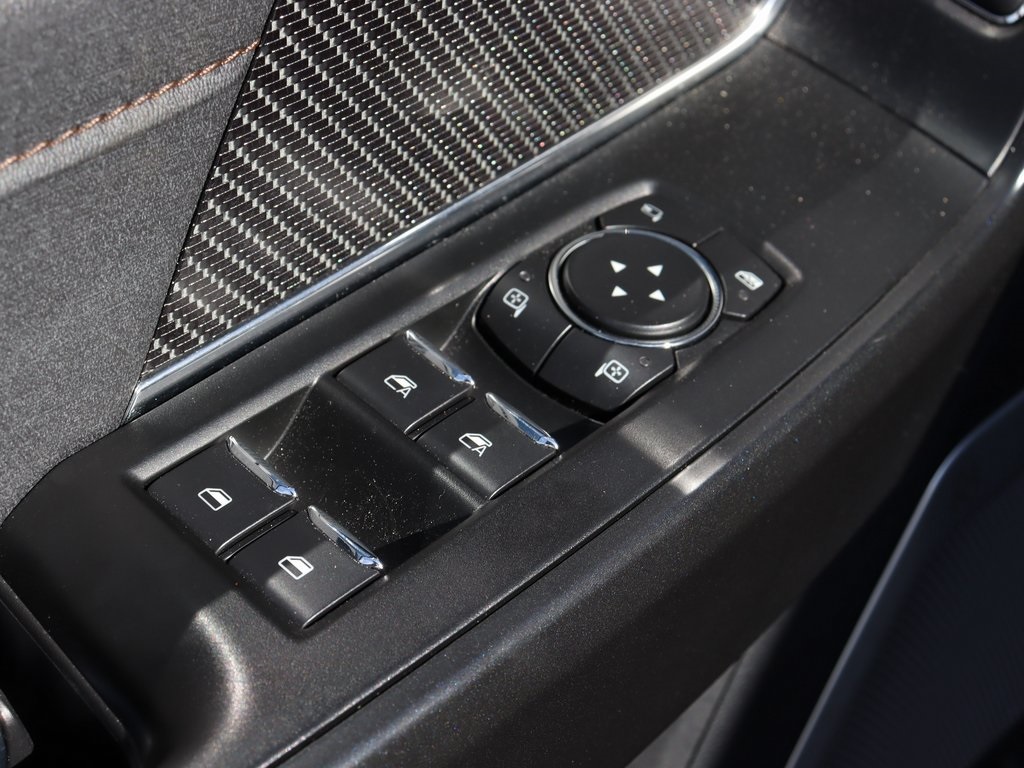 2022 Ford F-150 Raptor 6×6 Conversion