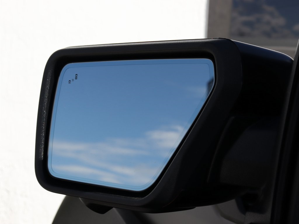 2022 Ford F-150 Raptor 6×6 Conversion