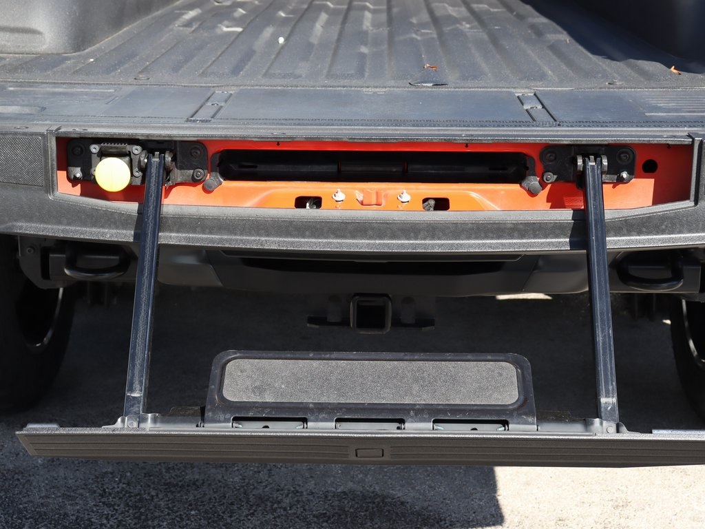 2022 Ford F-150 Raptor 6×6 Conversion