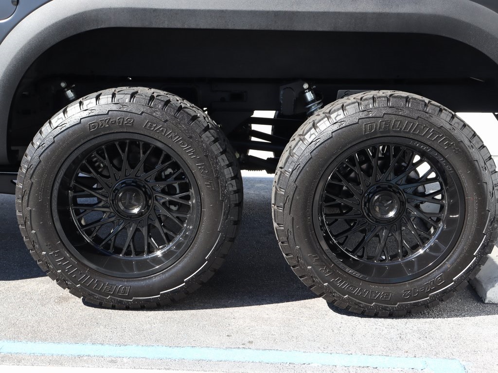 2022 Ford F-150 Raptor 6×6 Conversion - 3