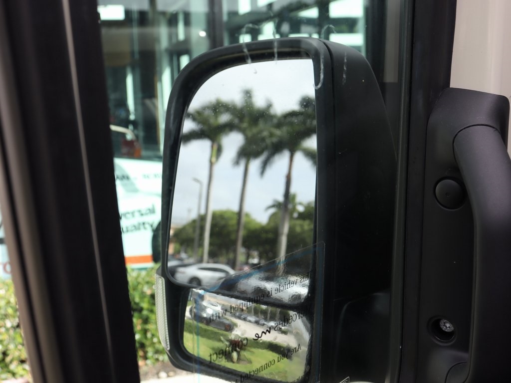 2023 Mercedes-Benz Sprinter 2500