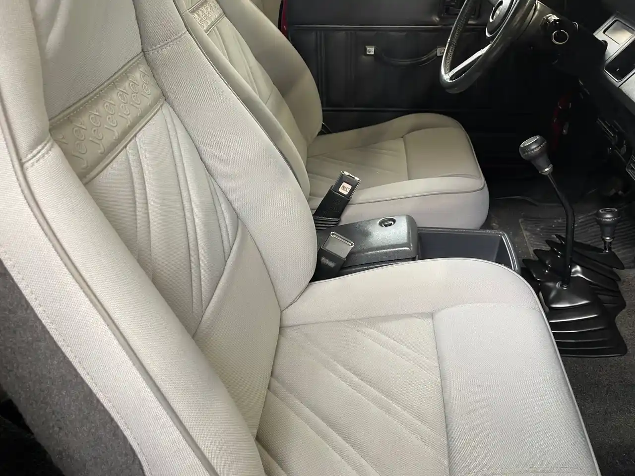 1992 Jeep Wrangler YJ Renegade