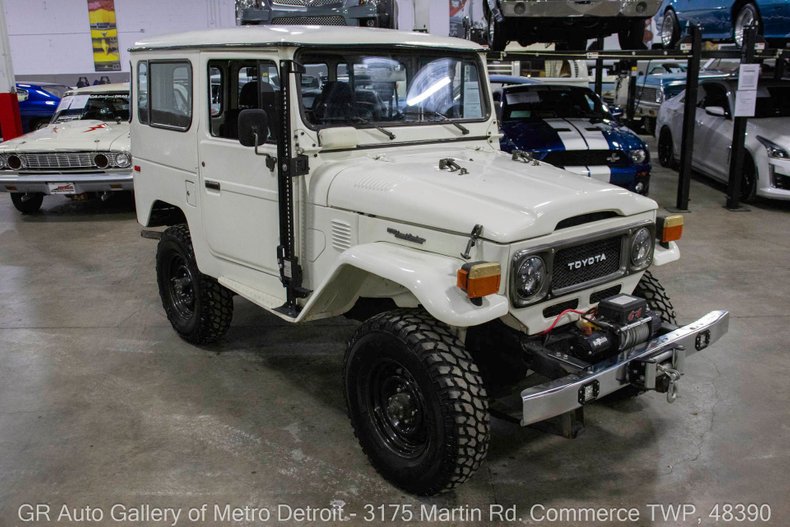 1984 Toyota Land Cruiser FJ40 - 2