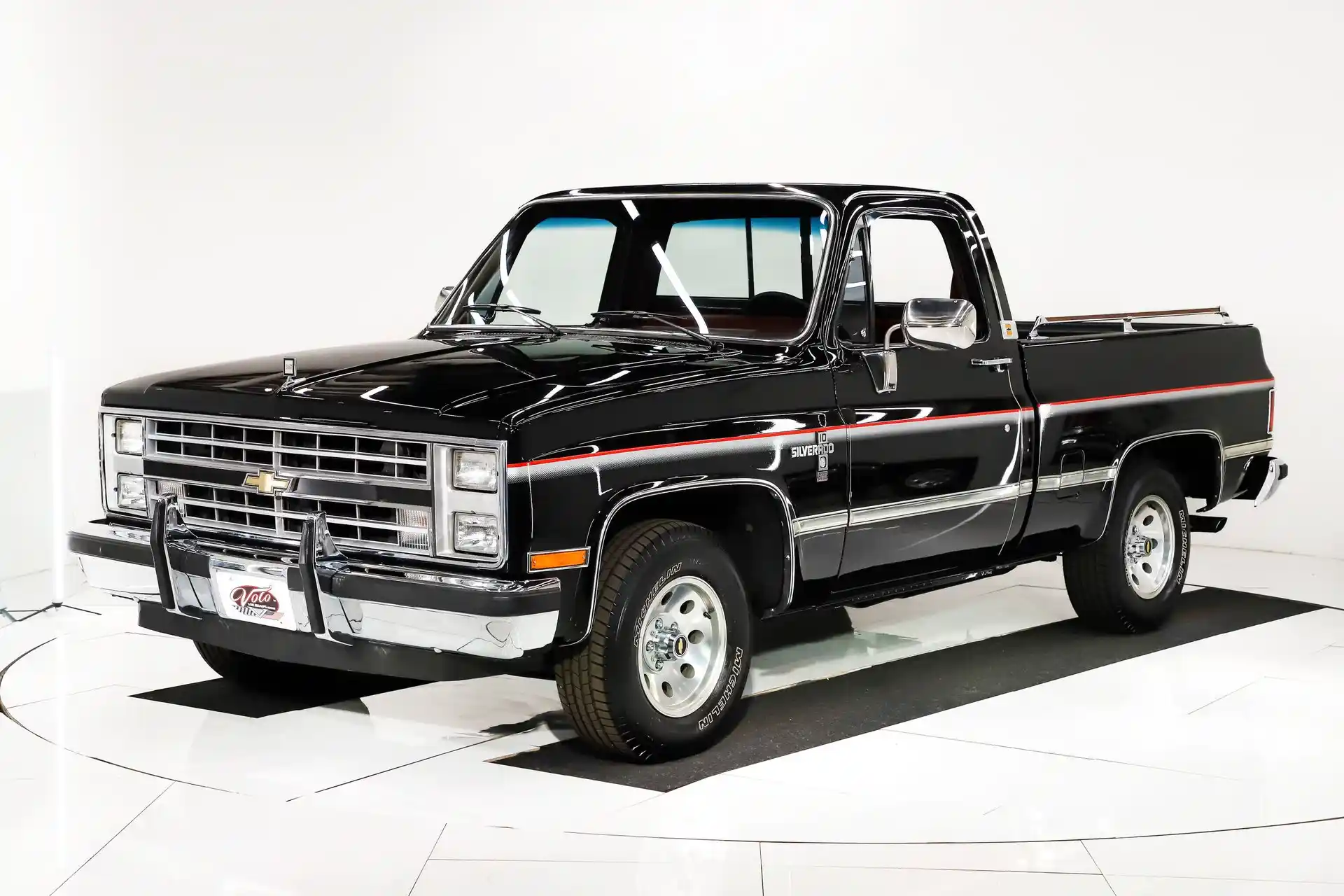 1-Owner, 7k-Mile 6.2L Diesel-Powered 1985 Chevrolet Silverado