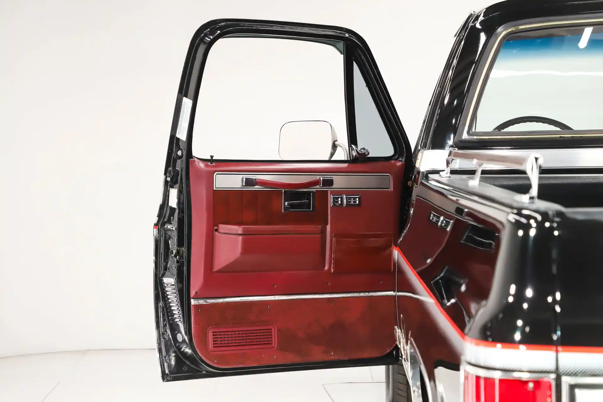 1-Owner, 7k-Mile 6.2L Diesel-Powered 1985 Chevrolet Silverado