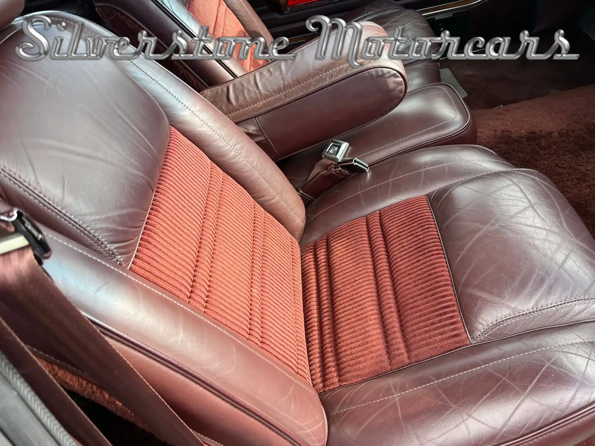 1989 Jeep Grand Wagoneer