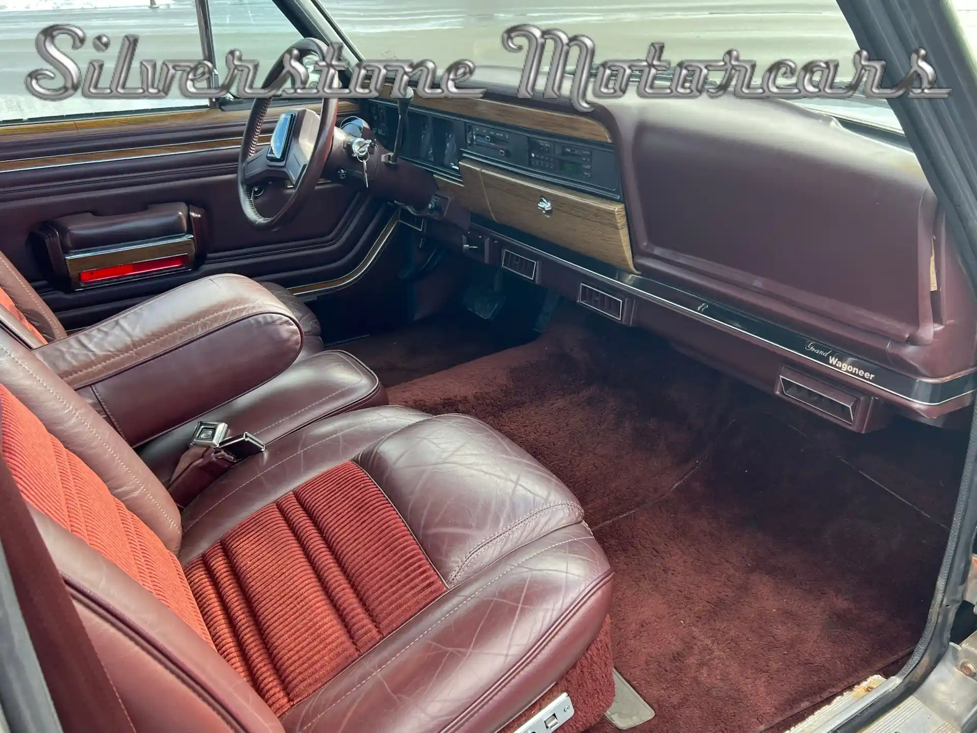 1989 Jeep Grand Wagoneer