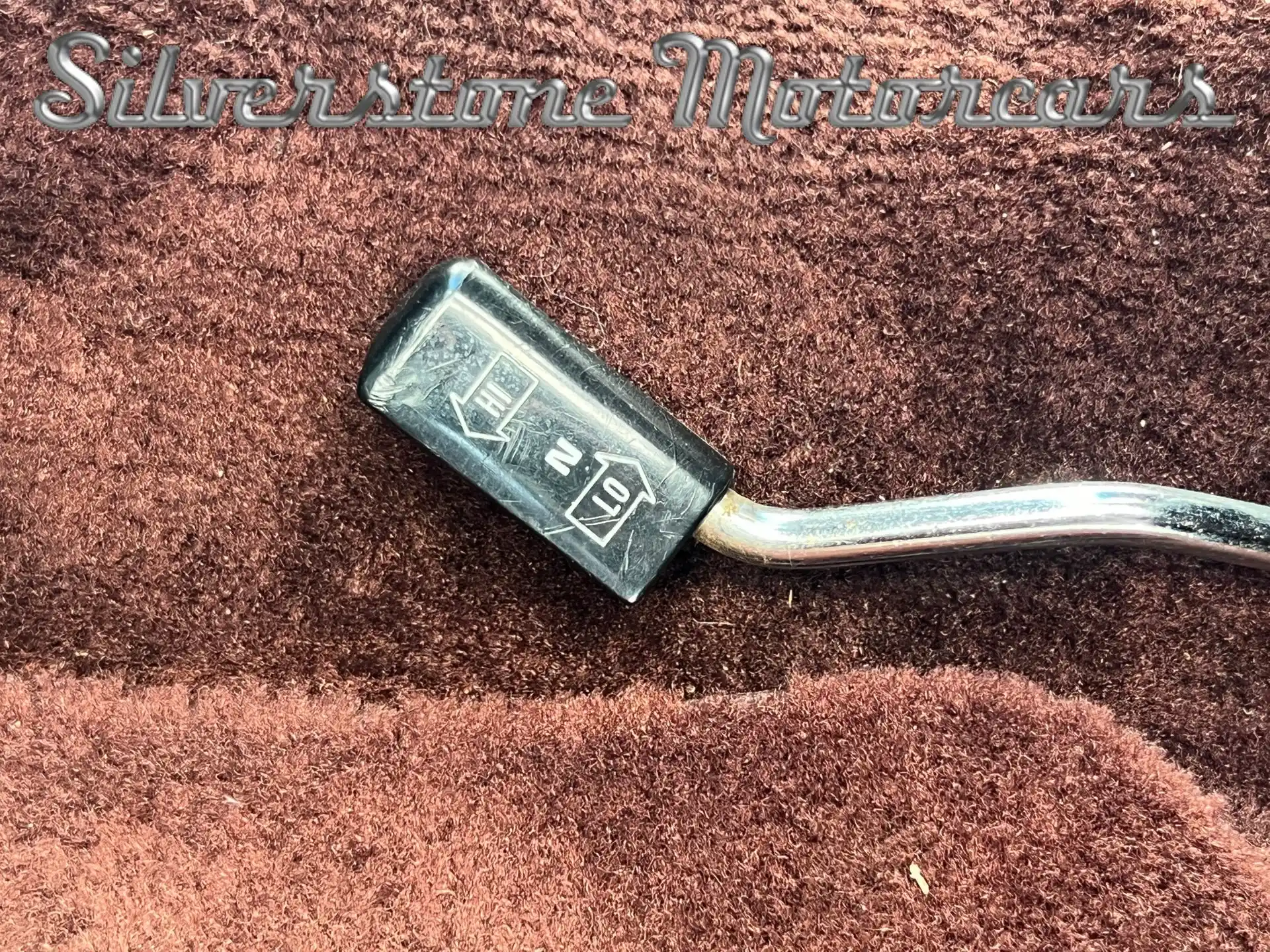 1989 Jeep Grand Wagoneer