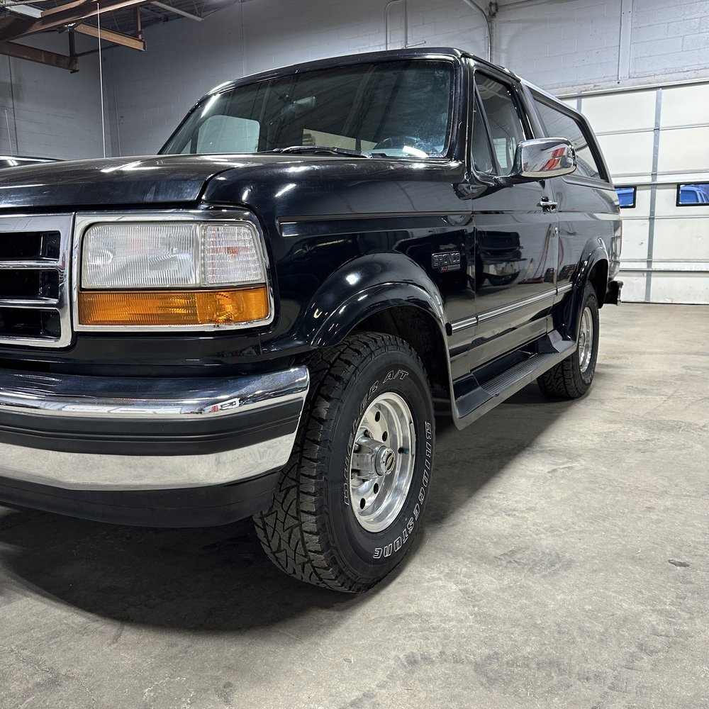 1995 Ford Bronco XLT