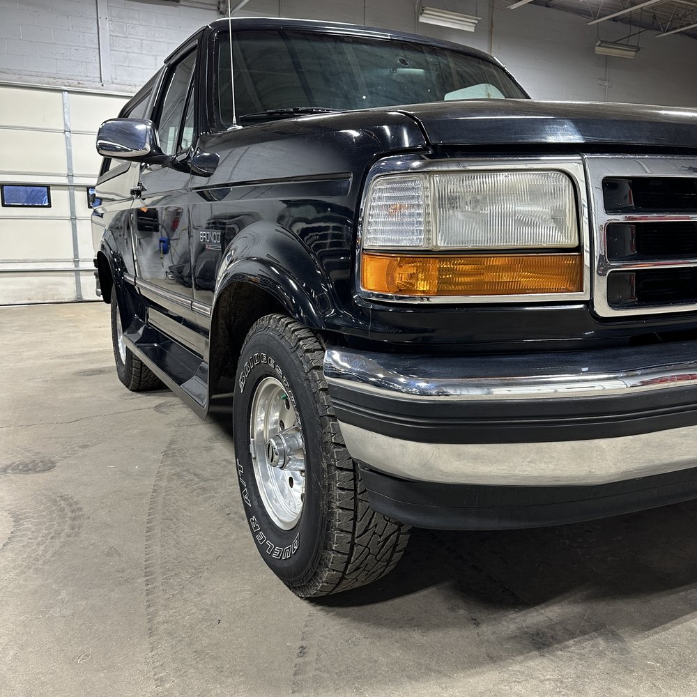 1995 Ford Bronco XLT