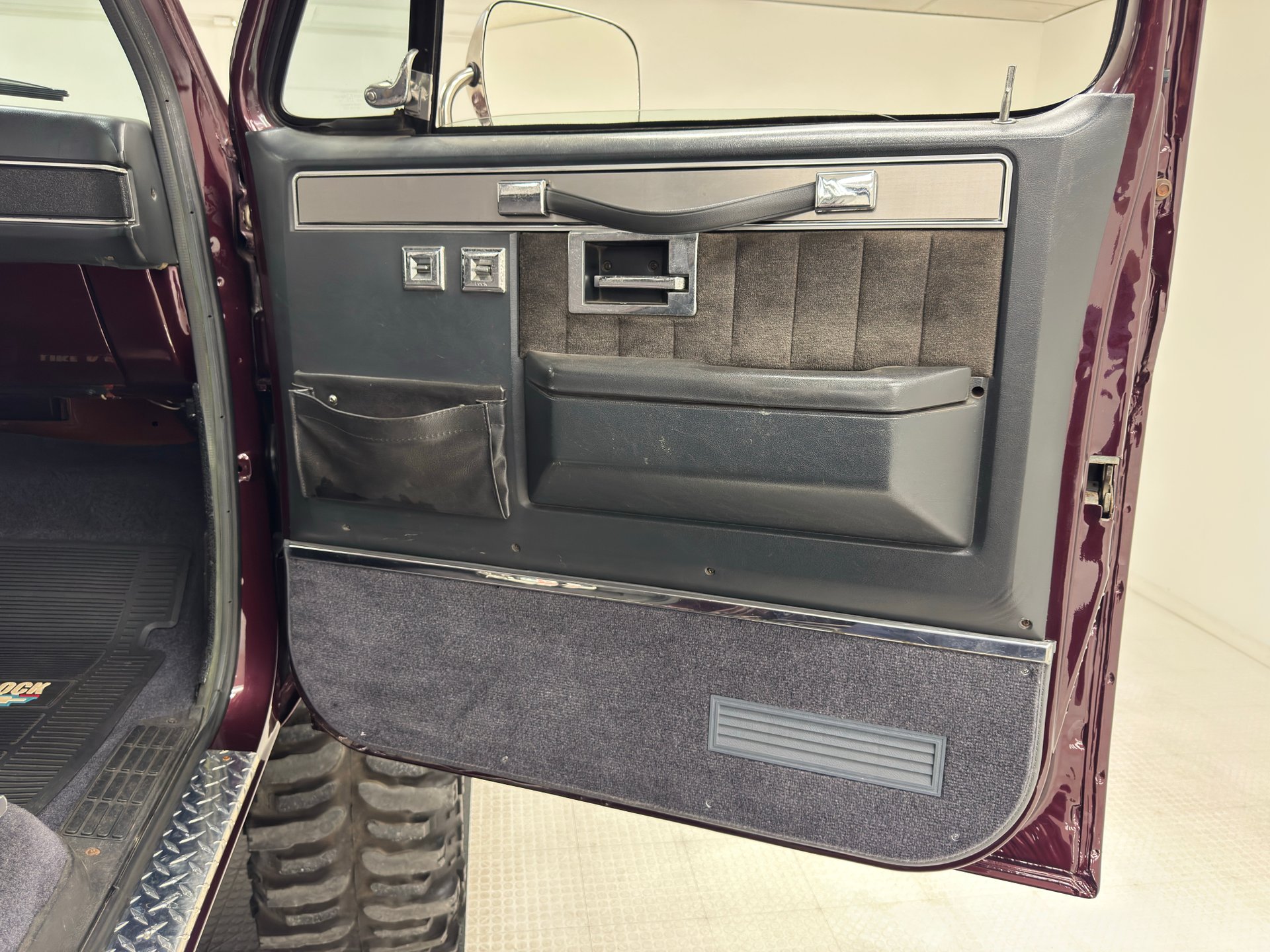 1981 Chevrolet K30 4×4