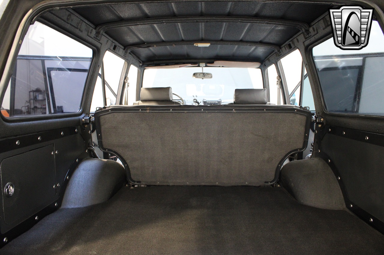 1985 Toyota Land Cruiser FJ60 - 3