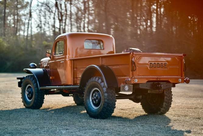 1968 Dodge WM300 Power Wagon