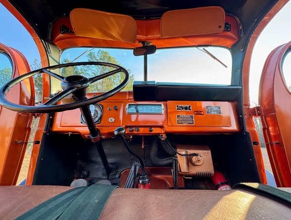 1968 Dodge WM300 Power Wagon - 5