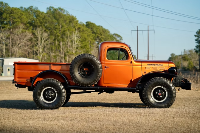 1968 Dodge WM300 Power Wagon - 2