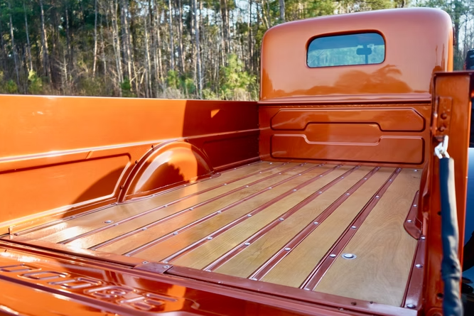 1968 Dodge WM300 Power Wagon