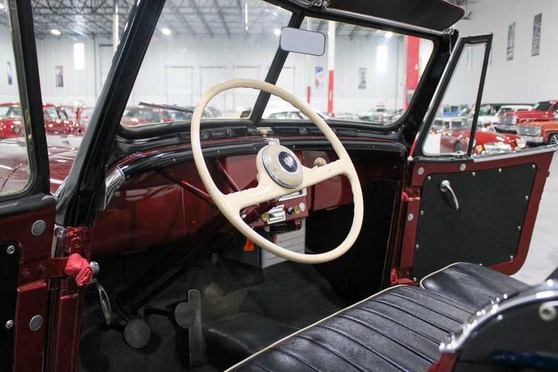 1952 Willys Jeepster