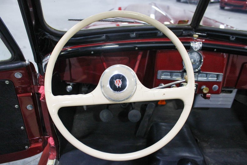 1952 Willys Jeepster