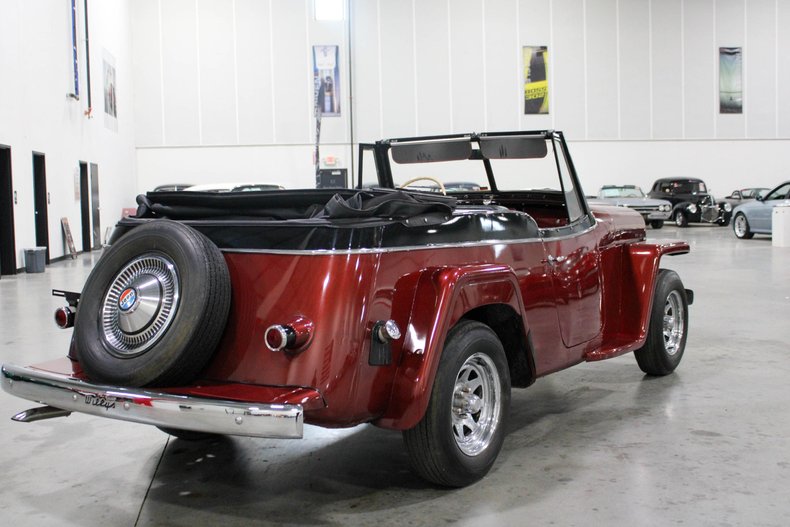 1952 Willys Jeepster