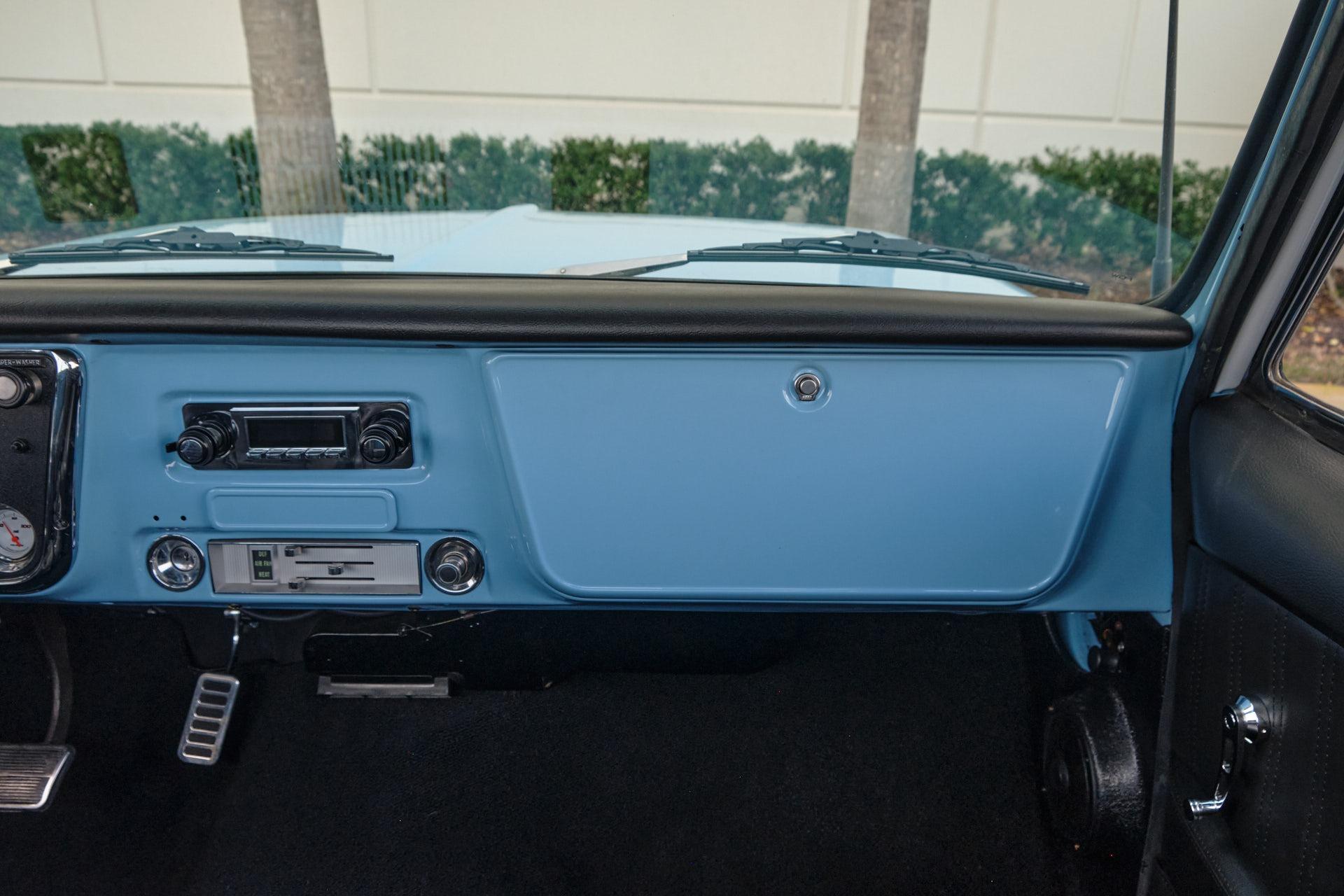 1972 Chevrolet C-10 Restomod