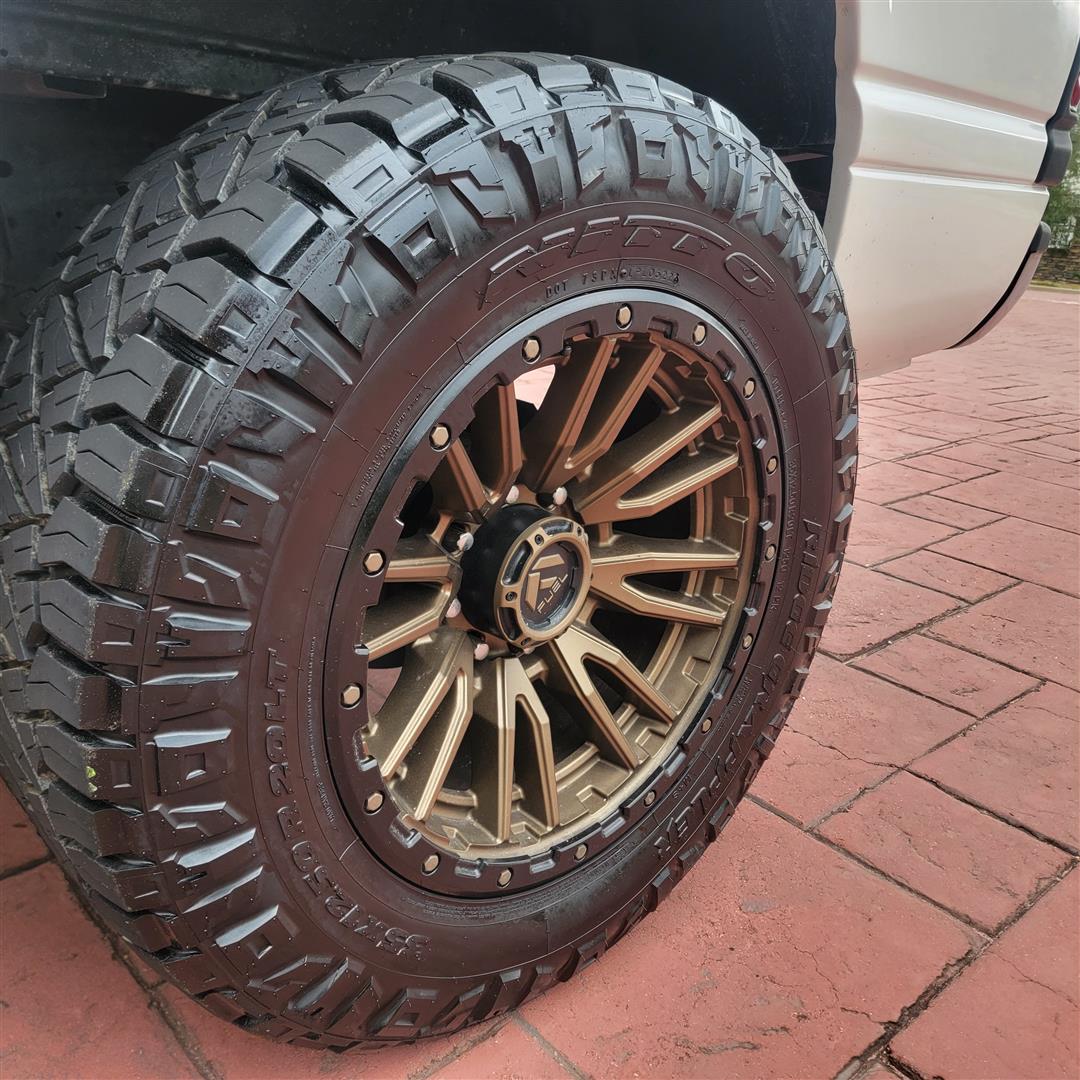 2002 Dodge Ram 2500 Laramie SLT