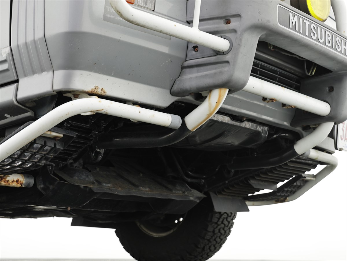 1990 Mitsubishi Delica