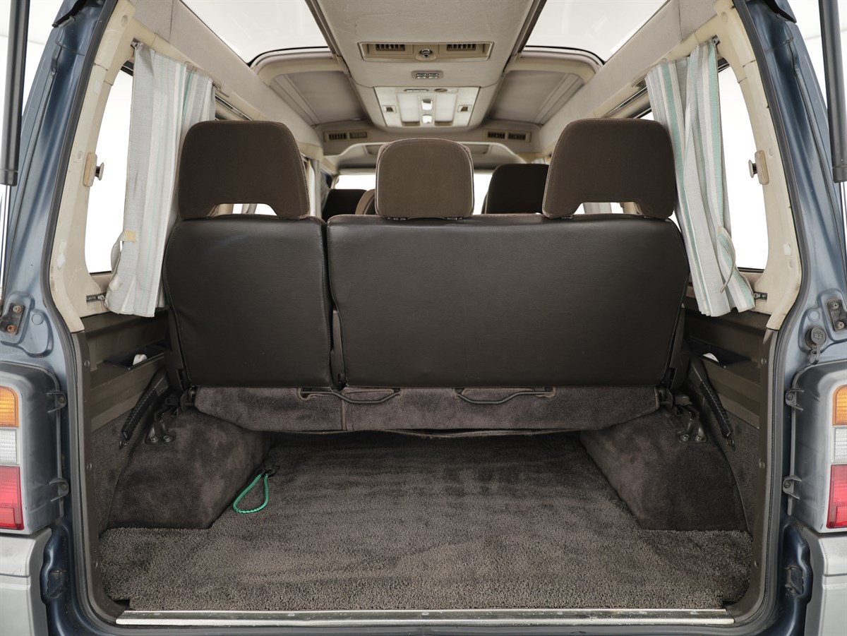 1990 Mitsubishi Delica