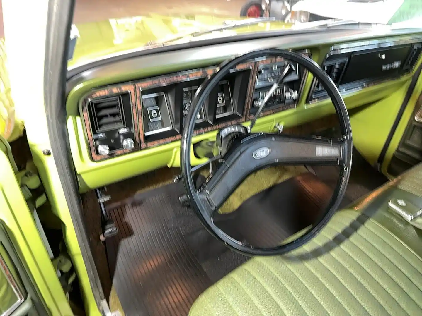 1975 Ford F-150 XLT