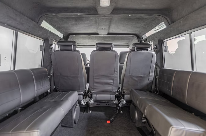 1995 Land Rover Defender 110 Station Wagon