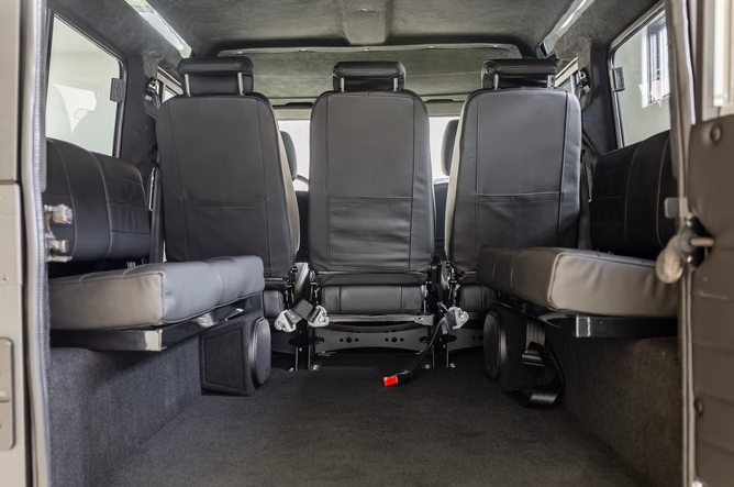 1995 Land Rover Defender 110 Station Wagon