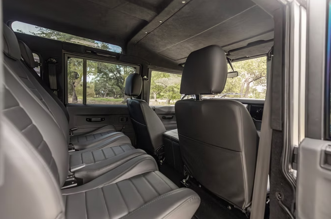 1995 Land Rover Defender 110 Station Wagon