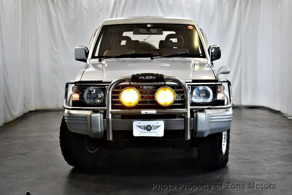 1994 Mitsubishi Pajero - 3