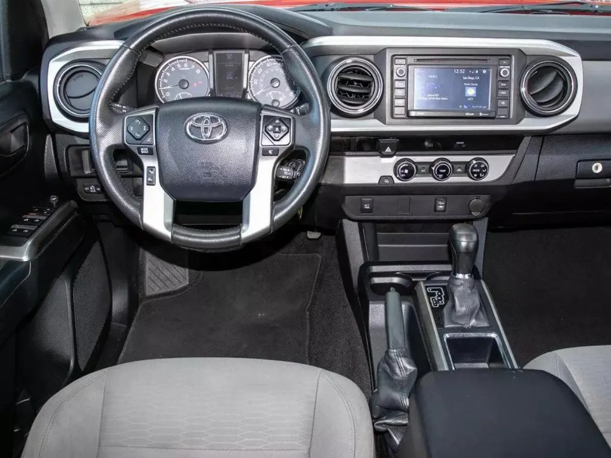 2017 Toyota Tacoma Renoca Windansea