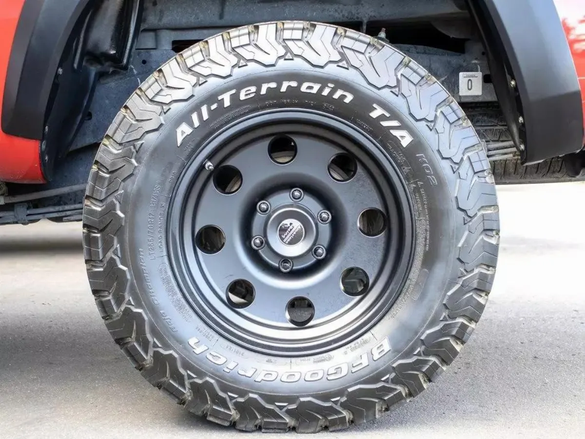 2017 Toyota Tacoma Renoca Windansea - 3