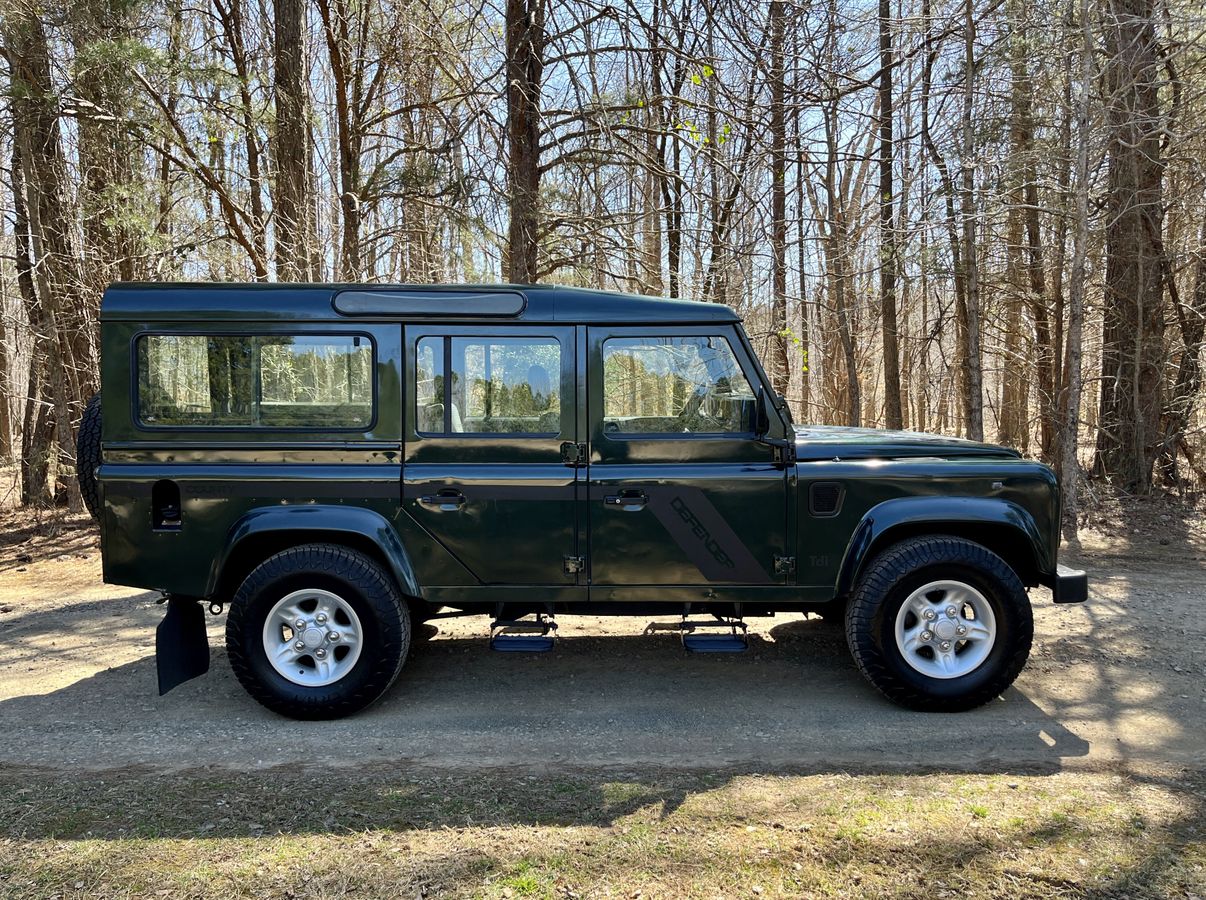  Land Rover Defender