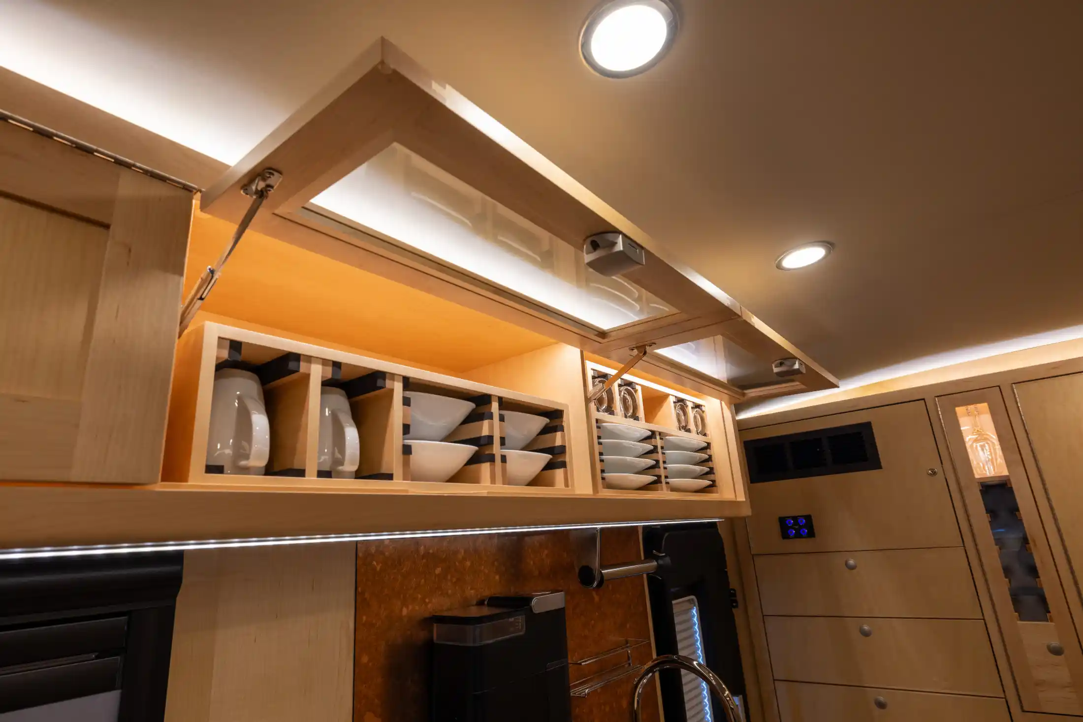 2022 EarthRoamer XV-LTi 079