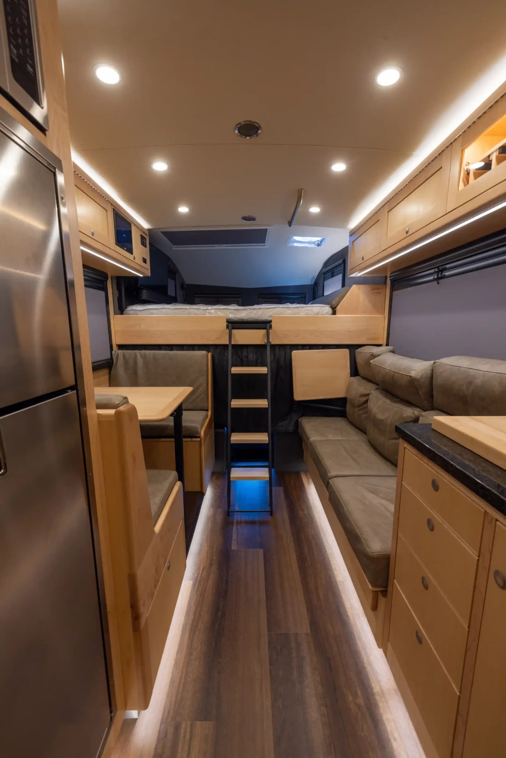 2022 EarthRoamer XV-LTi 079