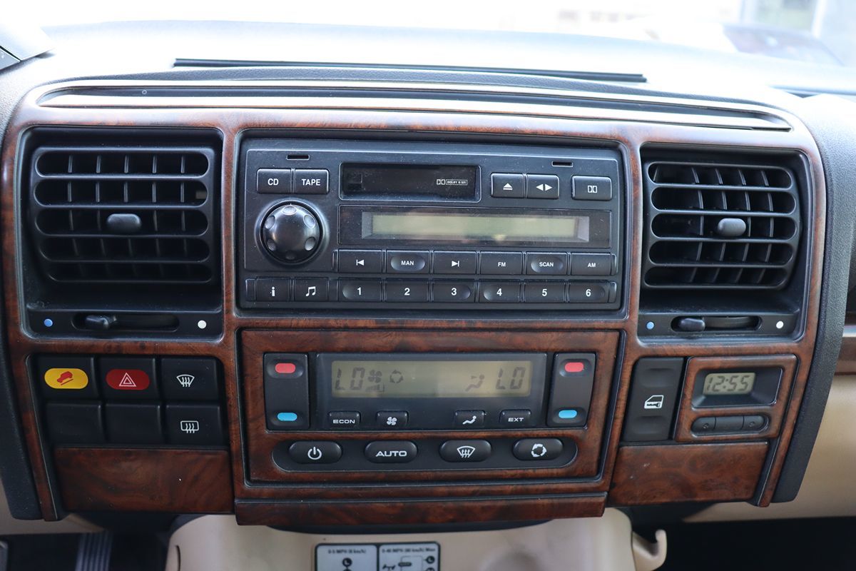 2004 Land Rover Discovery SE