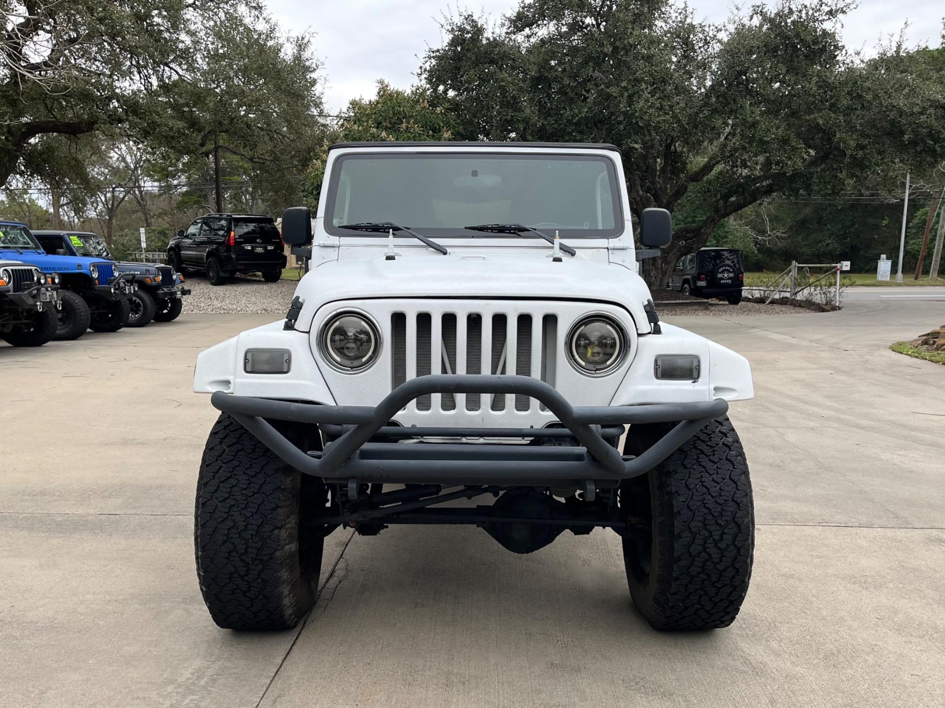 2005 Jeep Wrangler Unlimited Rubicon - 3