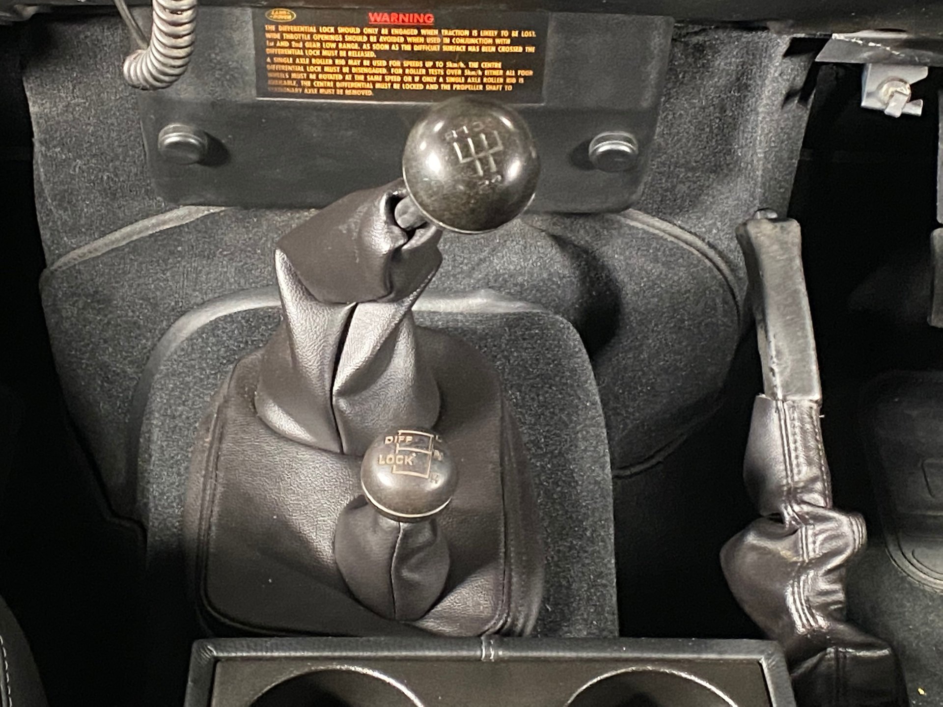 Sold: 1994 Land Rover Defender 90