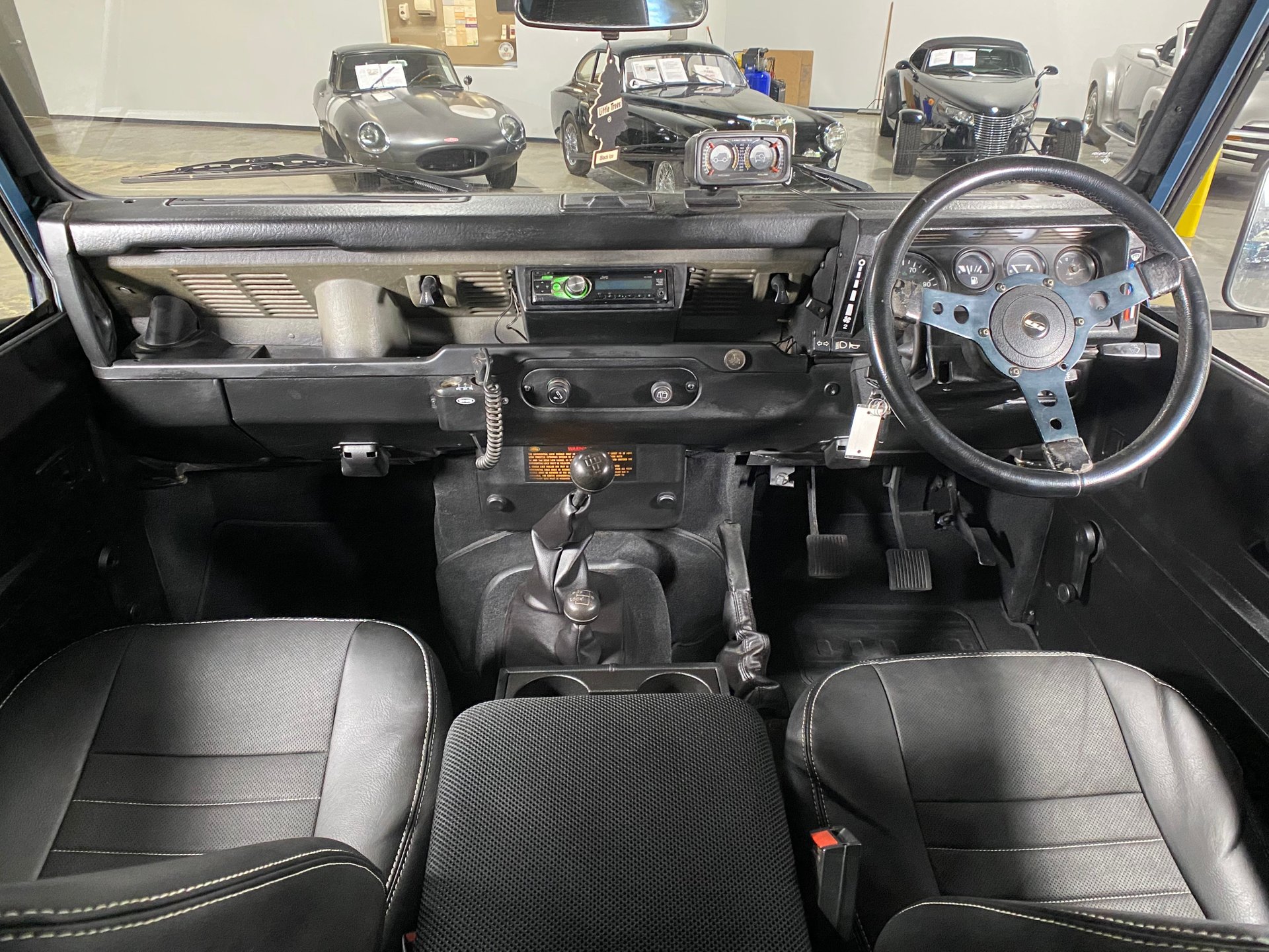 Sold: 1994 Land Rover Defender 90