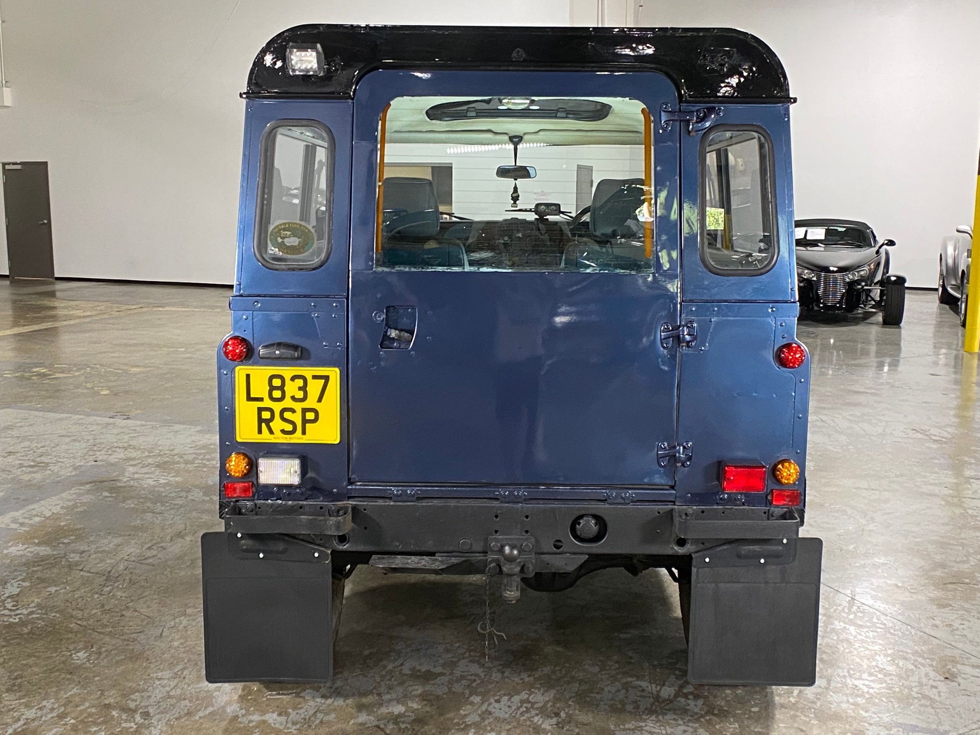 Sold: 1994 Land Rover Defender 90