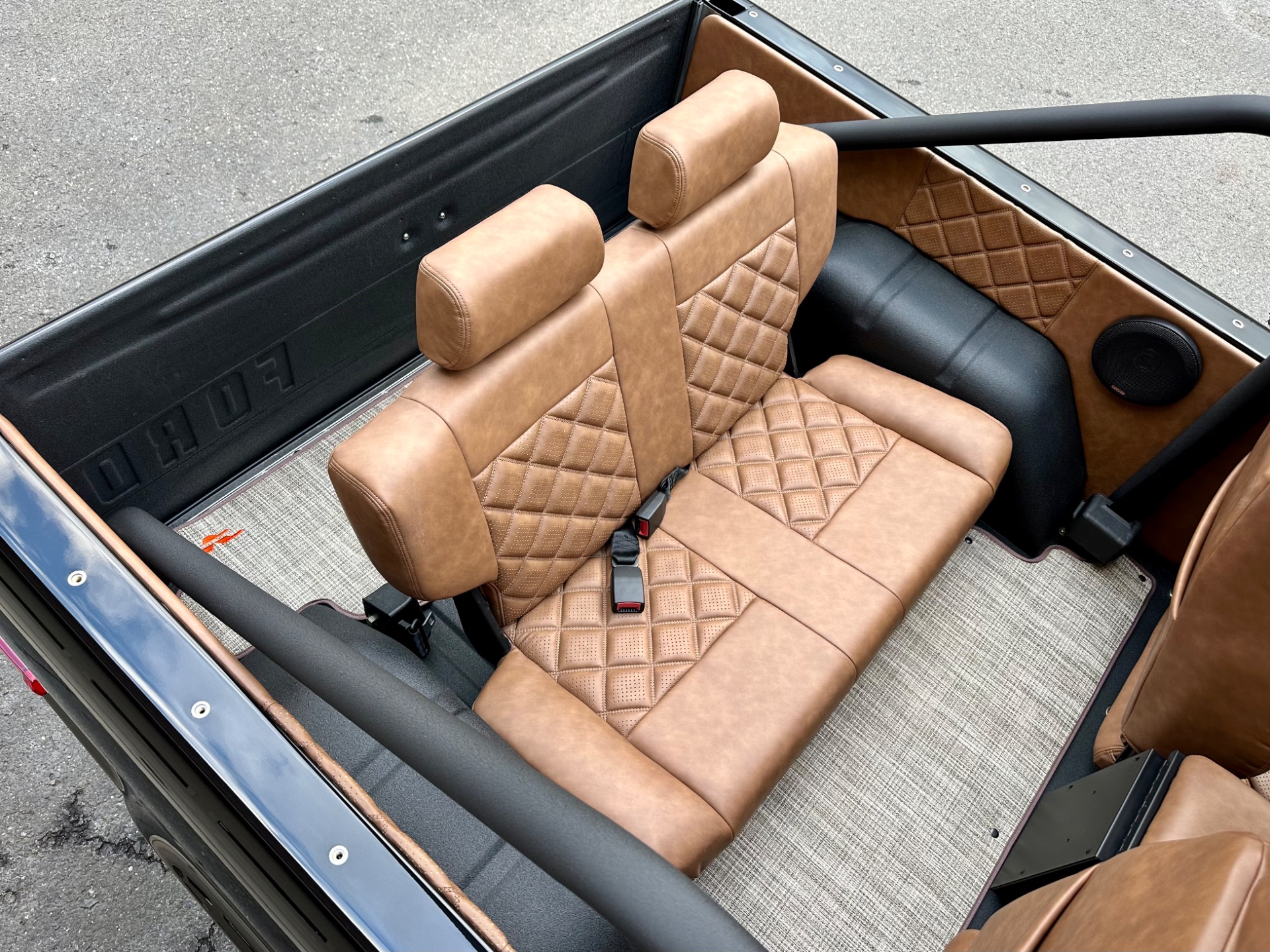 Velocity Signature Series 1975 Ford Bronco