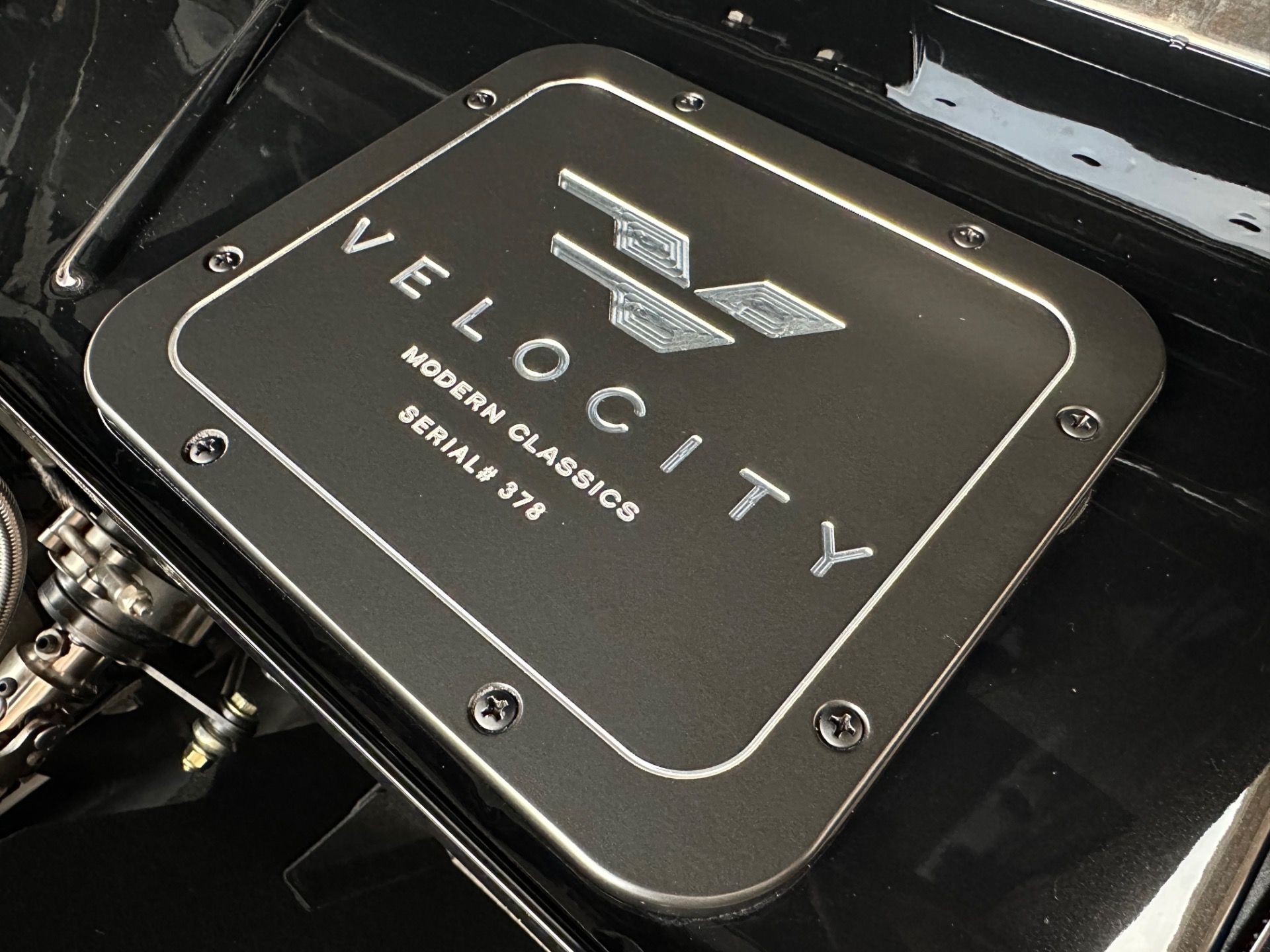 Velocity Signature Series 1975 Ford Bronco - 2