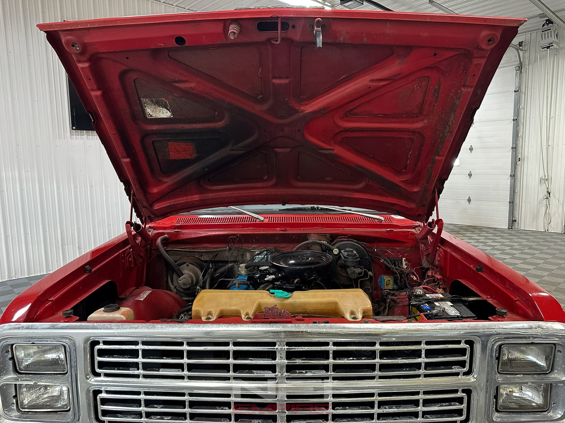 1980 Dodge D-150 Sweptline